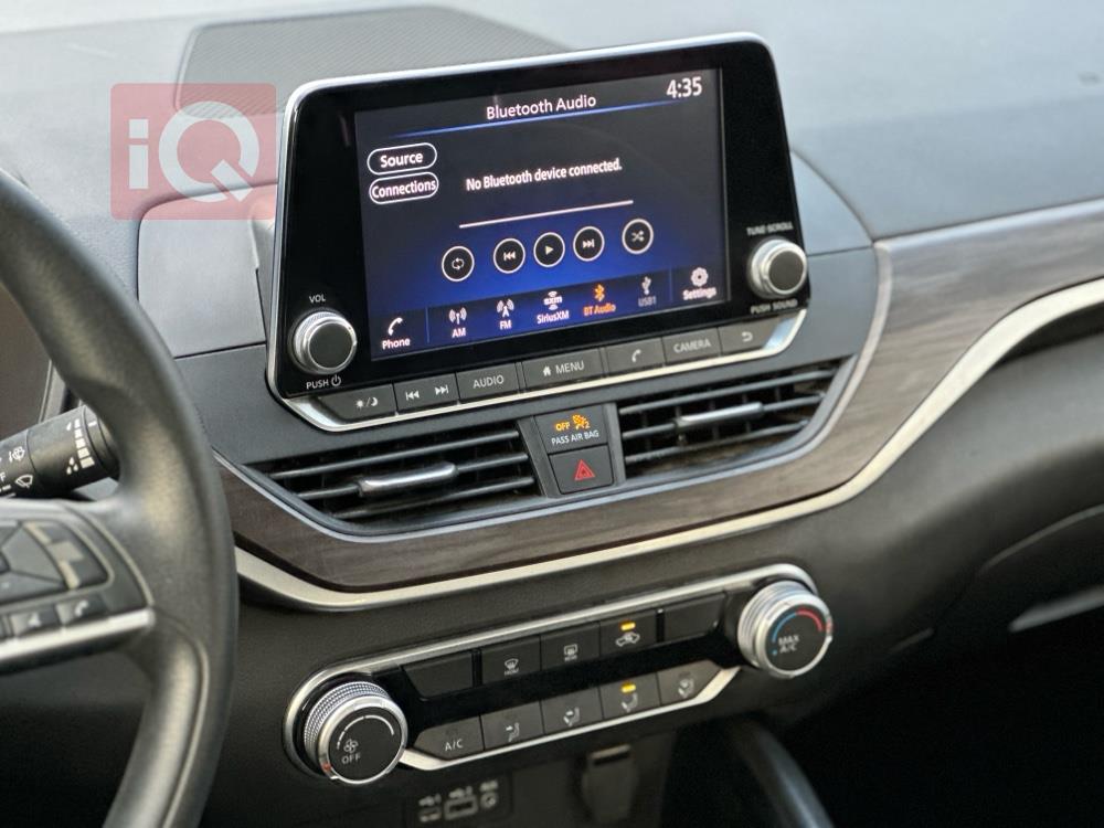 نيسان ألتيما